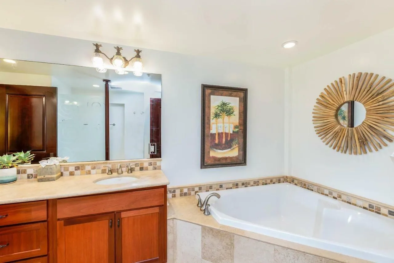 Appartamento Waipouli Beach Resort Extra Large Unit! Luxurious Decor! Sleeps Up To 8* Kapa'a